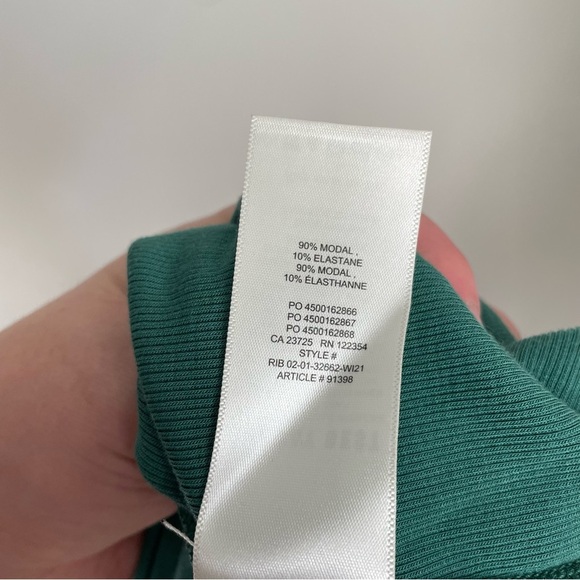 Aritzia Sunday Best Lula Longsleeve Top Ribbed Sweetheart Neckline Green Size L - Picture 6 of 6